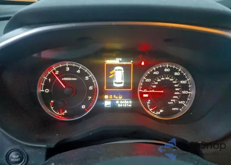 2019 Subaru Ascent Premium z USA, uszkodzony, nr VIN 4S4WMACD6K3438232